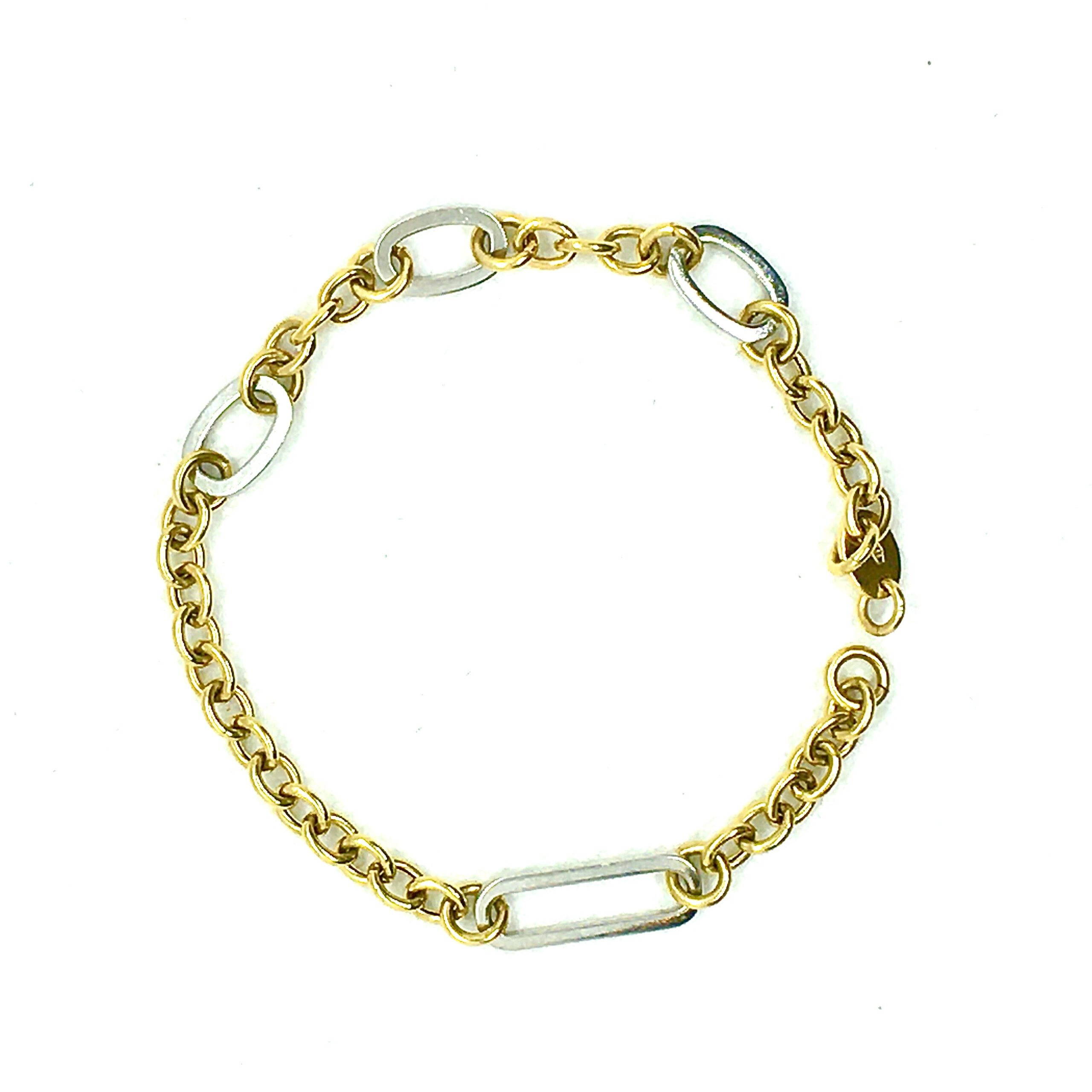 DB386984-02BB-4008-937E-D93DDB67A942 chain